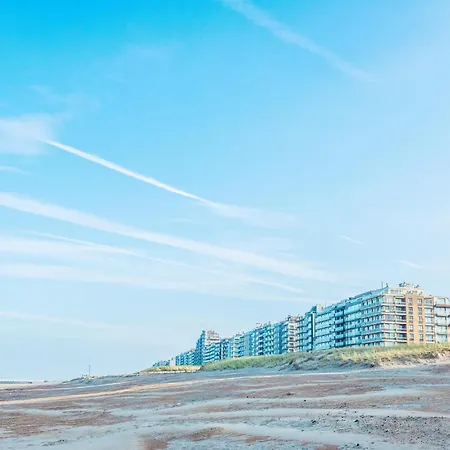 In With Stunning Sea Views, Cleaning Included *